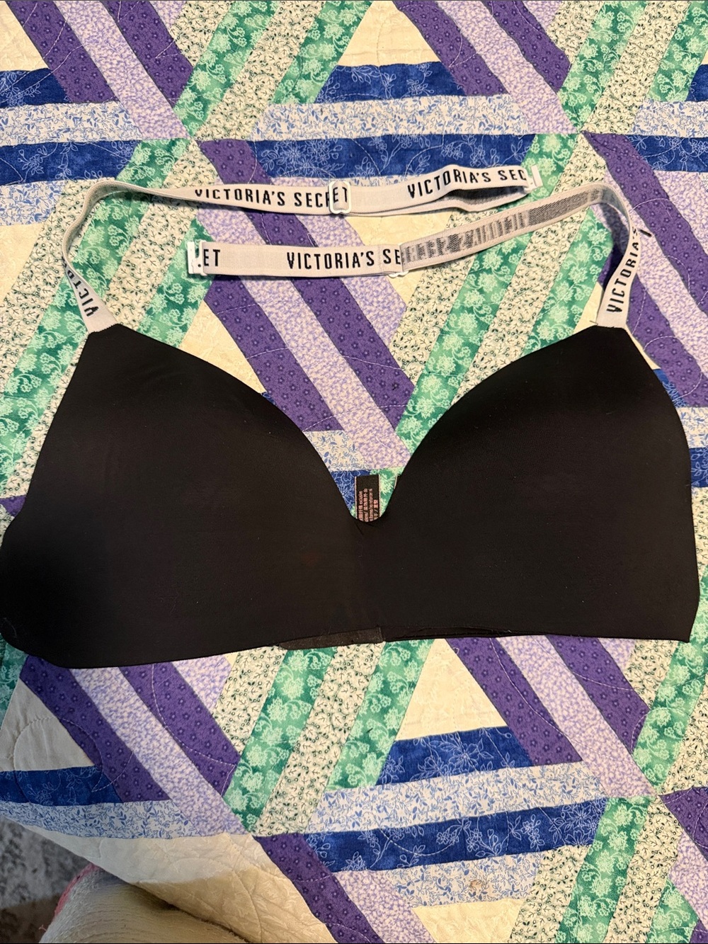 Victoria's Secret Black Wireless Logo Strap Bra